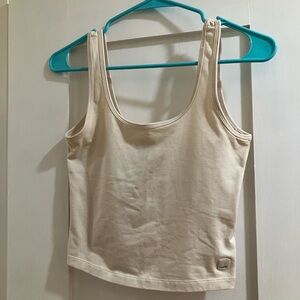 Vuori Cropped Tank Top